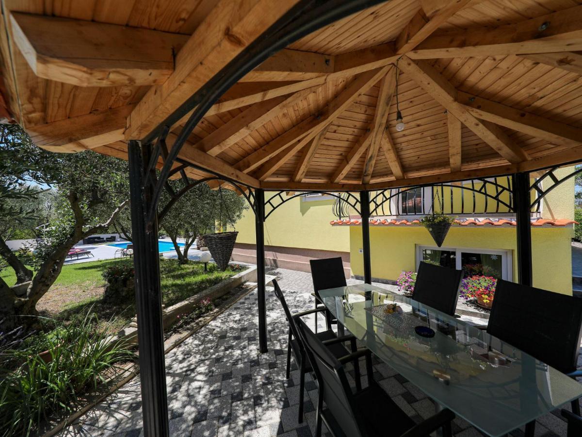 Lovely Holiday Home In Policnik With Private Pool Exterior photo