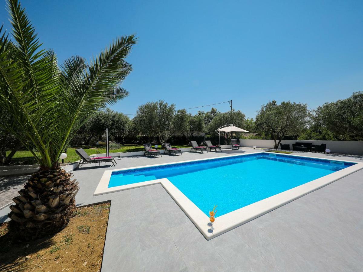 Lovely Holiday Home In Policnik With Private Pool Exterior photo